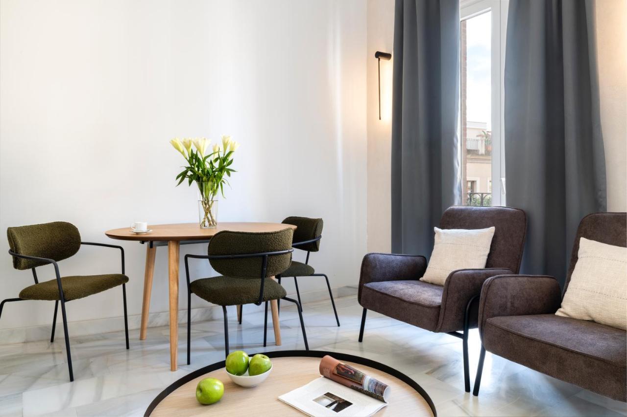 Magno Apartments San Gil - Shared Jacuzzi Seville Ngoại thất bức ảnh