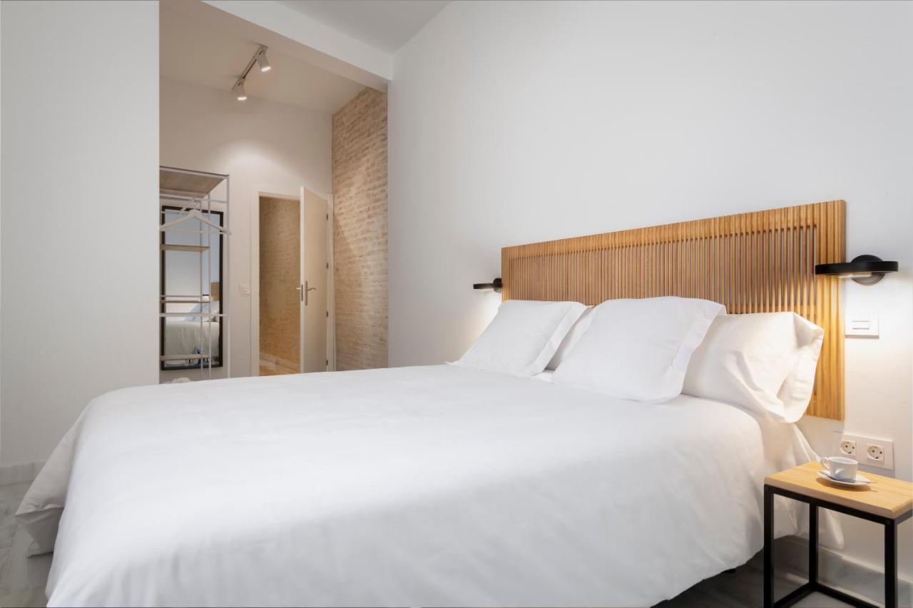 Magno Apartments San Gil - Shared Jacuzzi Seville Ngoại thất bức ảnh