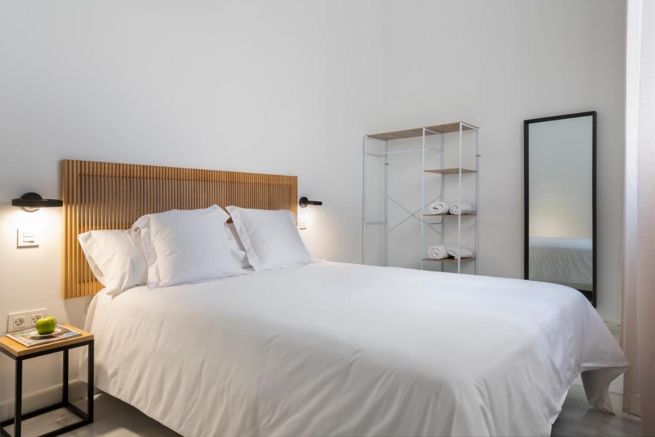 Magno Apartments San Gil - Shared Jacuzzi Seville Ngoại thất bức ảnh