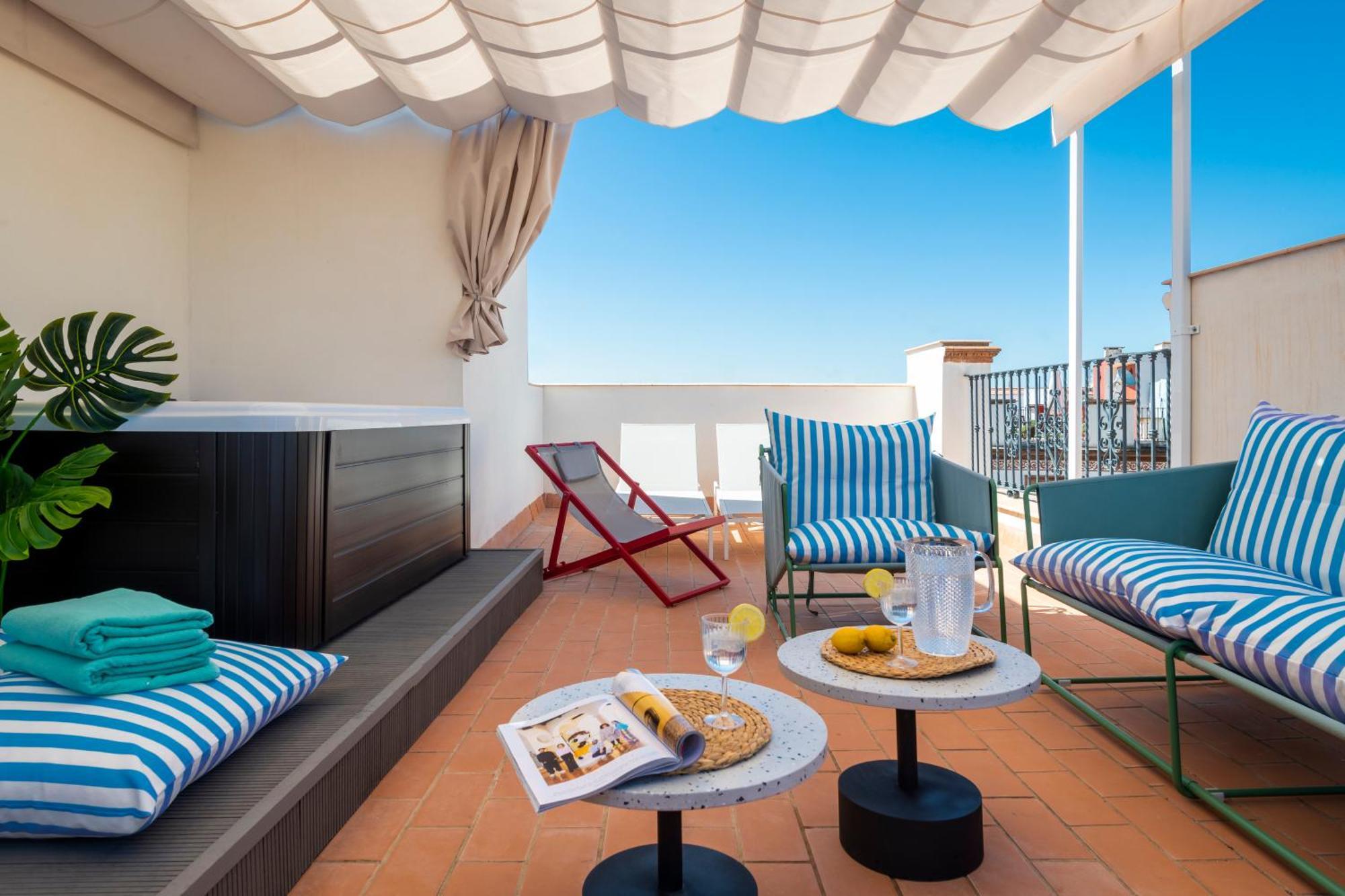 Magno Apartments San Gil - Shared Jacuzzi Seville Ngoại thất bức ảnh
